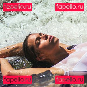 alwayssomewhere / mowdegrasse Onlyfans Photo Gallery 