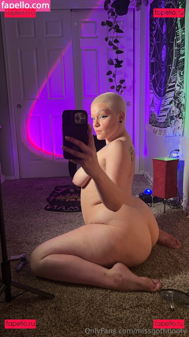 Missgothbooty / misftgoth Onlyfans Photo Gallery 