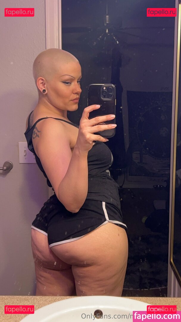 Missgothbooty / misftgoth Onlyfans Photo Gallery 