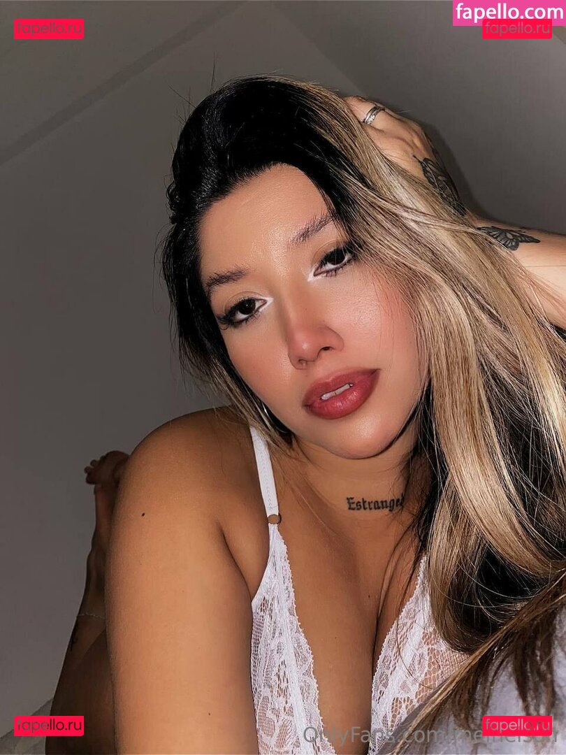 meinelson / princessmei Onlyfans Photo Gallery 