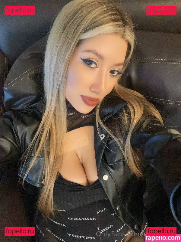 meinelson / princessmei Onlyfans Photo Gallery 