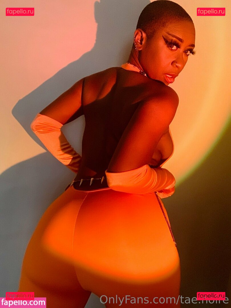 tae.noire Onlyfans Photo Gallery 