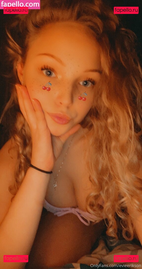 Evieerikson / evie.erikson / https: Onlyfans Photo Gallery 