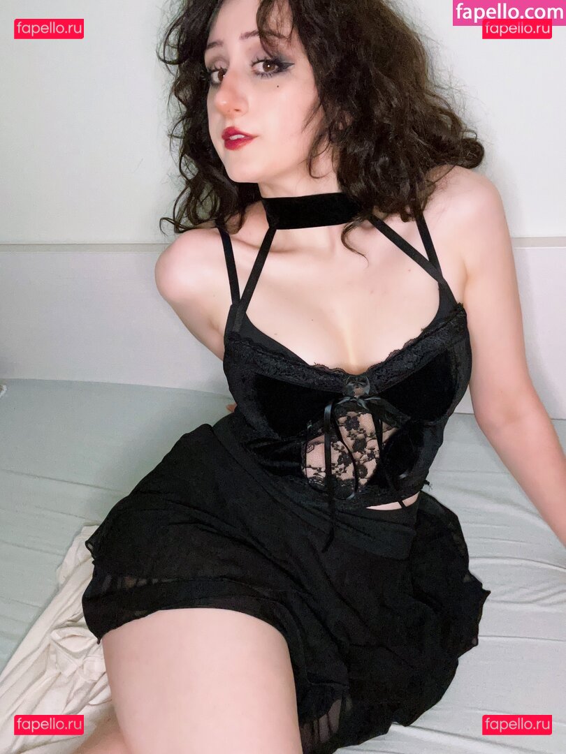 Myrteya / myrajade Onlyfans Photo Gallery 