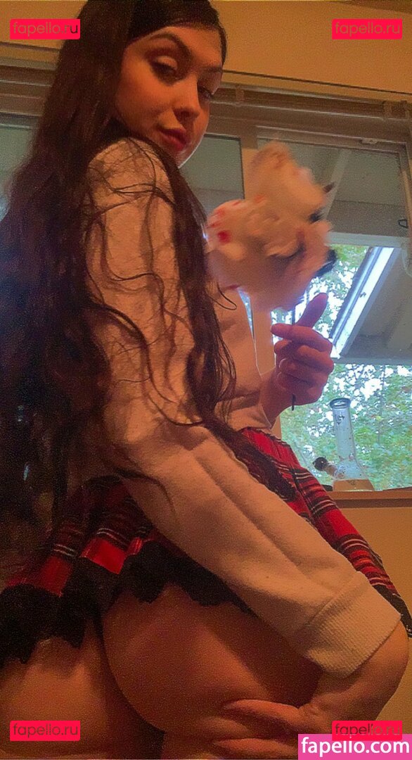 Daydreamdaisy / Playmatedaisy / daydream_daisy / ithot420 Onlyfans Photo Gallery 