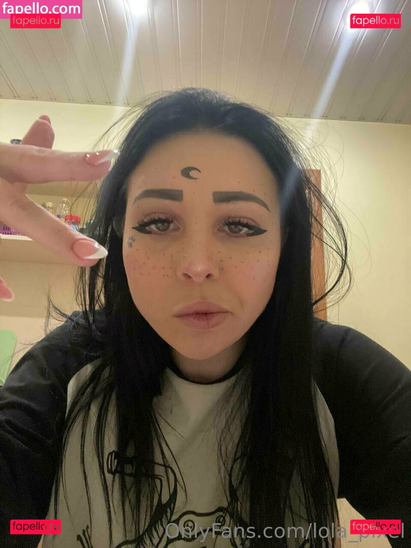 lola_pixel / lolapixel_ Onlyfans Photo Gallery 