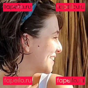 Klara Castanho / klarafgcastanho Onlyfans Photo Gallery 