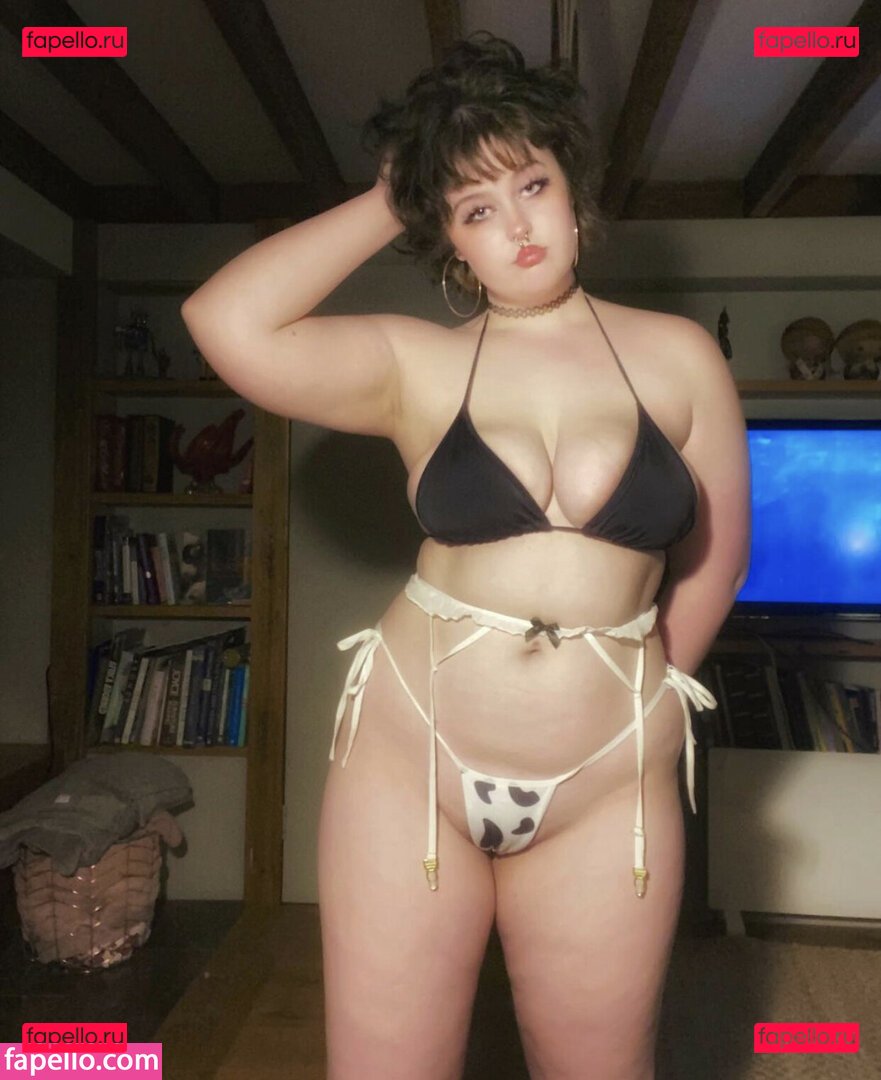 m1labl00m / milabloomoo Onlyfans Photo Gallery 