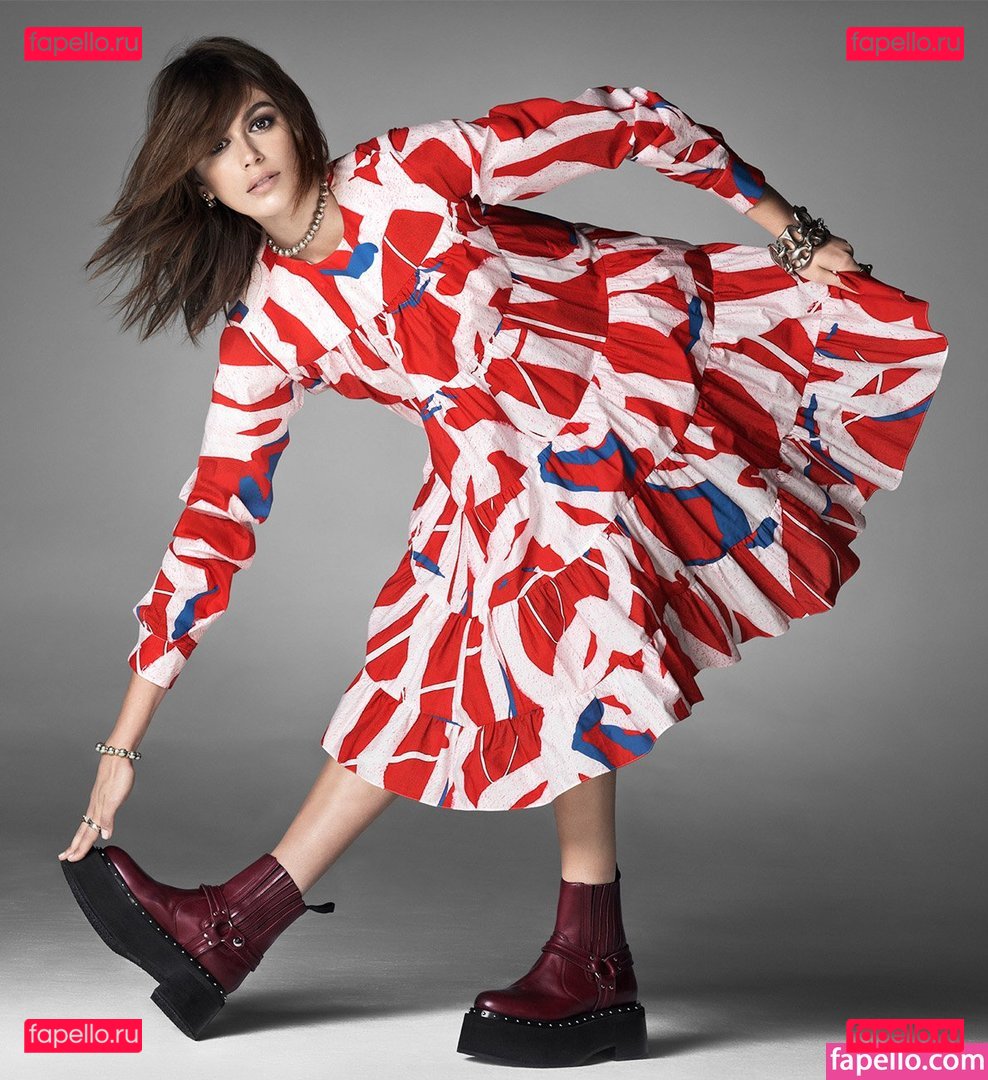 Kaia Gerber / KaiaGerber Onlyfans Photo Gallery 