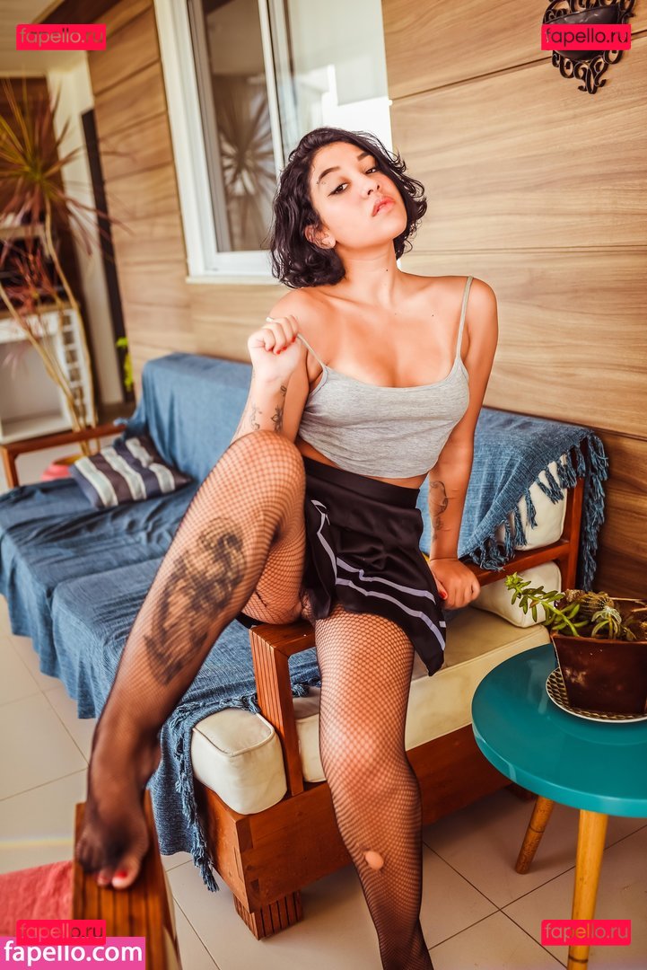 zcapituz Onlyfans Photo Gallery 