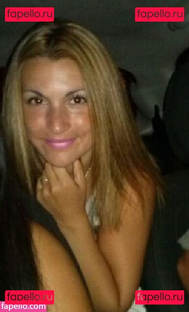 Meloncitooo / Meloncitooo Love / micantonicelli Onlyfans Photo Gallery 