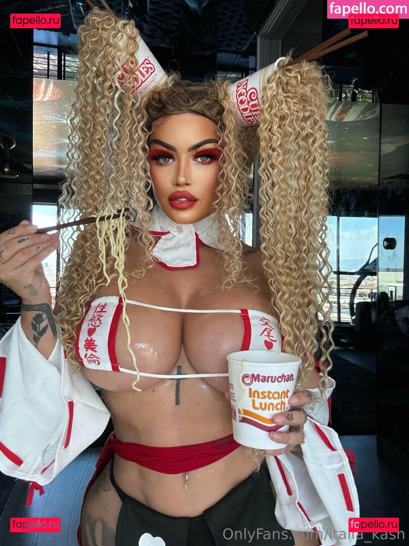 italia_kash / toochi_kash Onlyfans Photo Gallery 