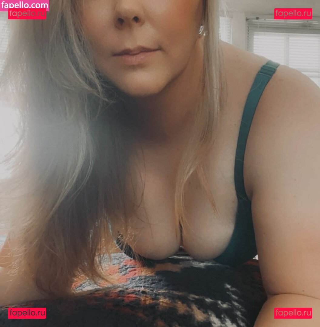 Lacey Preston / https: / laceyp883 / xxlaceyxxprestonxx Onlyfans Photo Gallery 