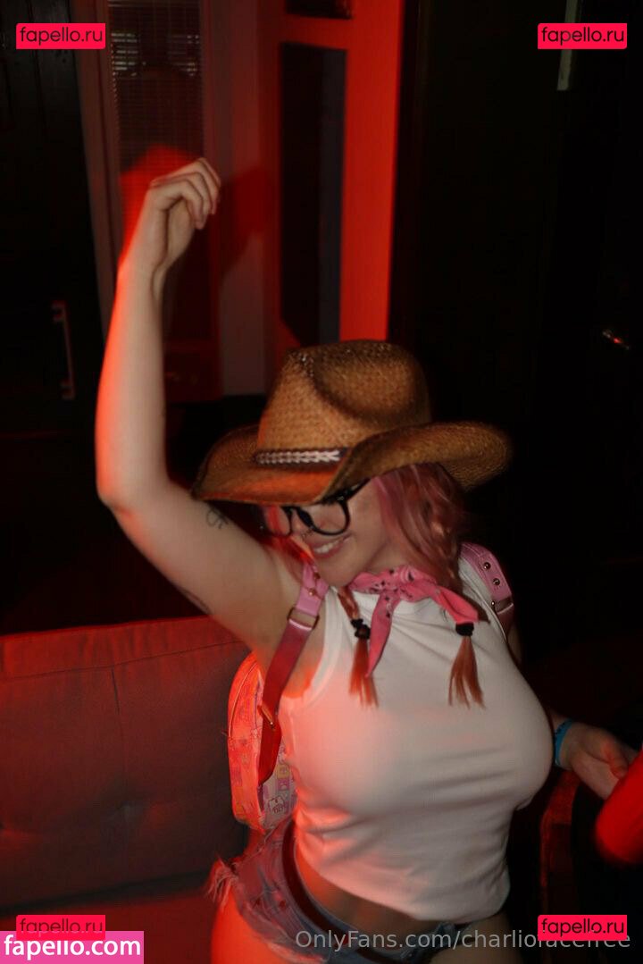 charlioface / charliofacefree Onlyfans Photo Gallery 