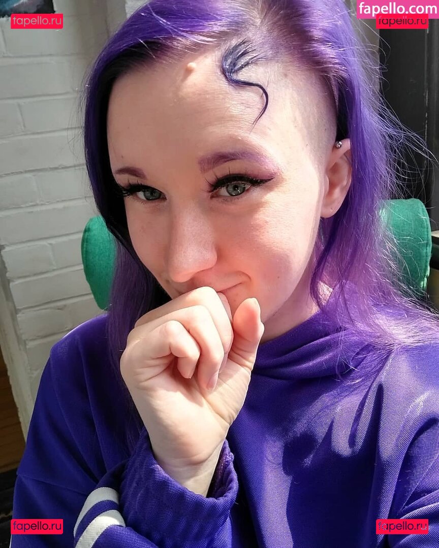 Sierra Pine / https: / sierra.x.pine Onlyfans Photo Gallery 