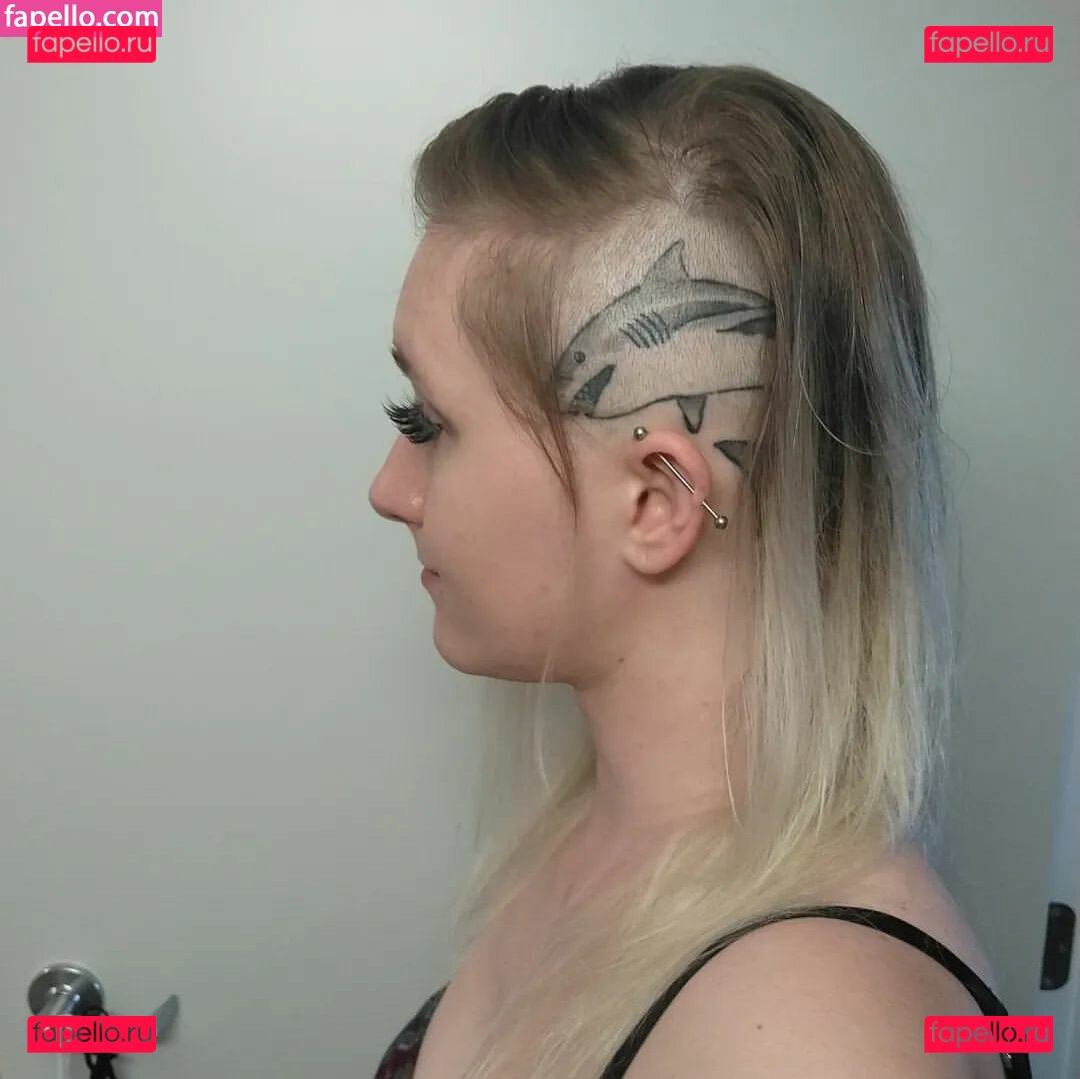 Sierra Pine / https: / sierra.x.pine Onlyfans Photo Gallery 