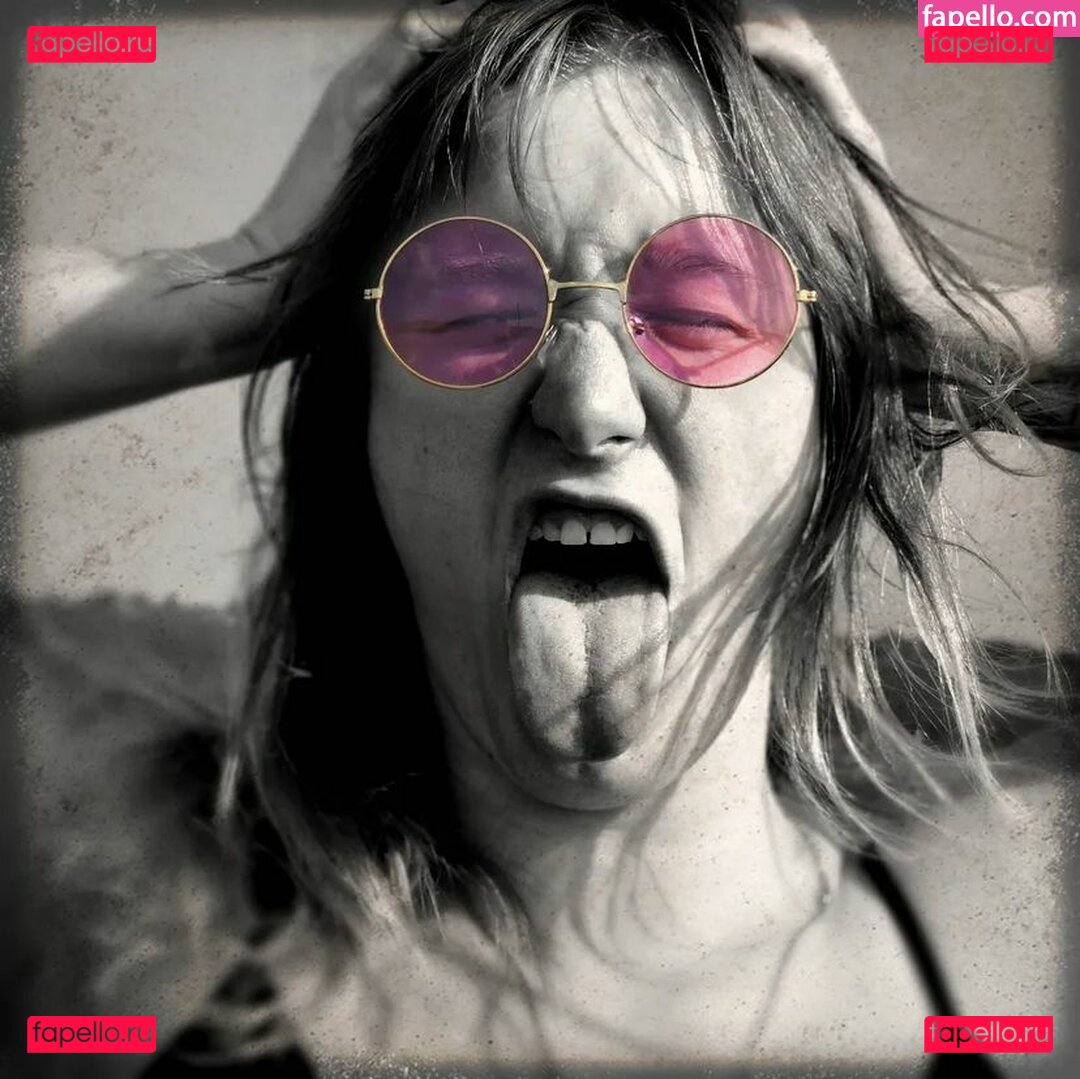 Sierra Pine / https: / sierra.x.pine Onlyfans Photo Gallery 