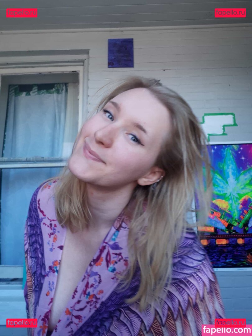 Sierra Pine / https: / sierra.x.pine Onlyfans Photo Gallery 