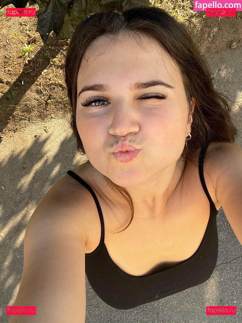 sagemommysucks / steshamommy Onlyfans Photo Gallery 