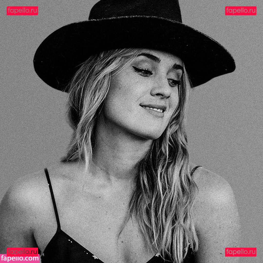 Sophia Scott / https: / sophiascott1234 / thesophiascott Onlyfans Photo Gallery 