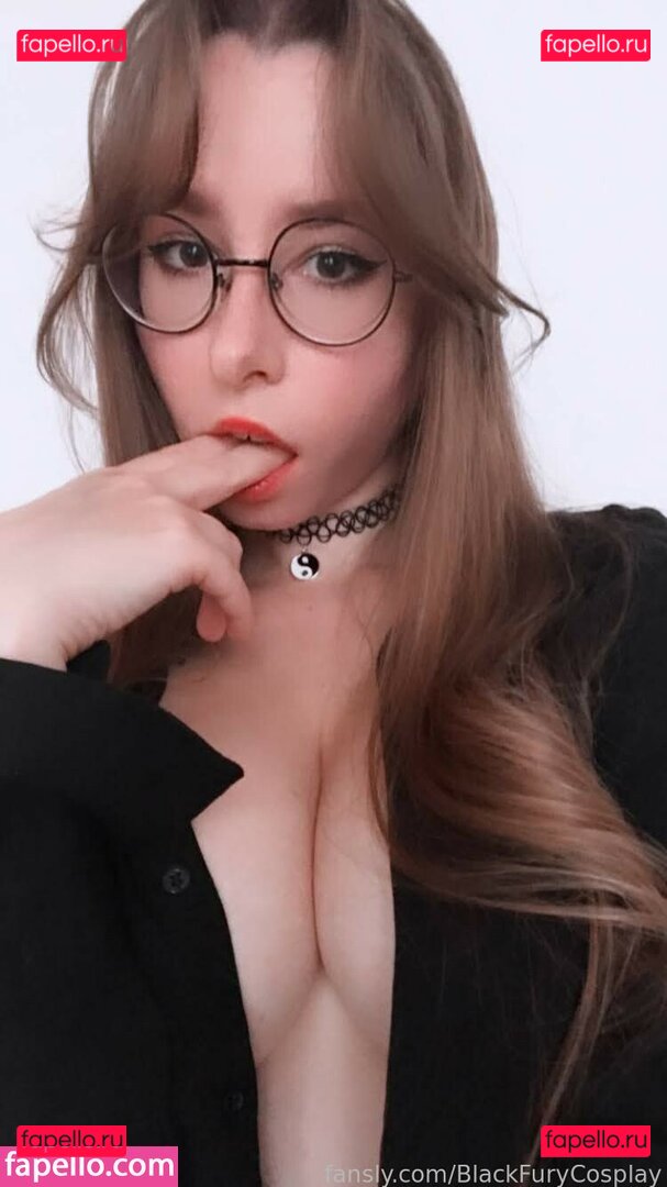 Black Fury / BlackFuryCosplay / blackfuryart / https: Onlyfans Photo Gallery 