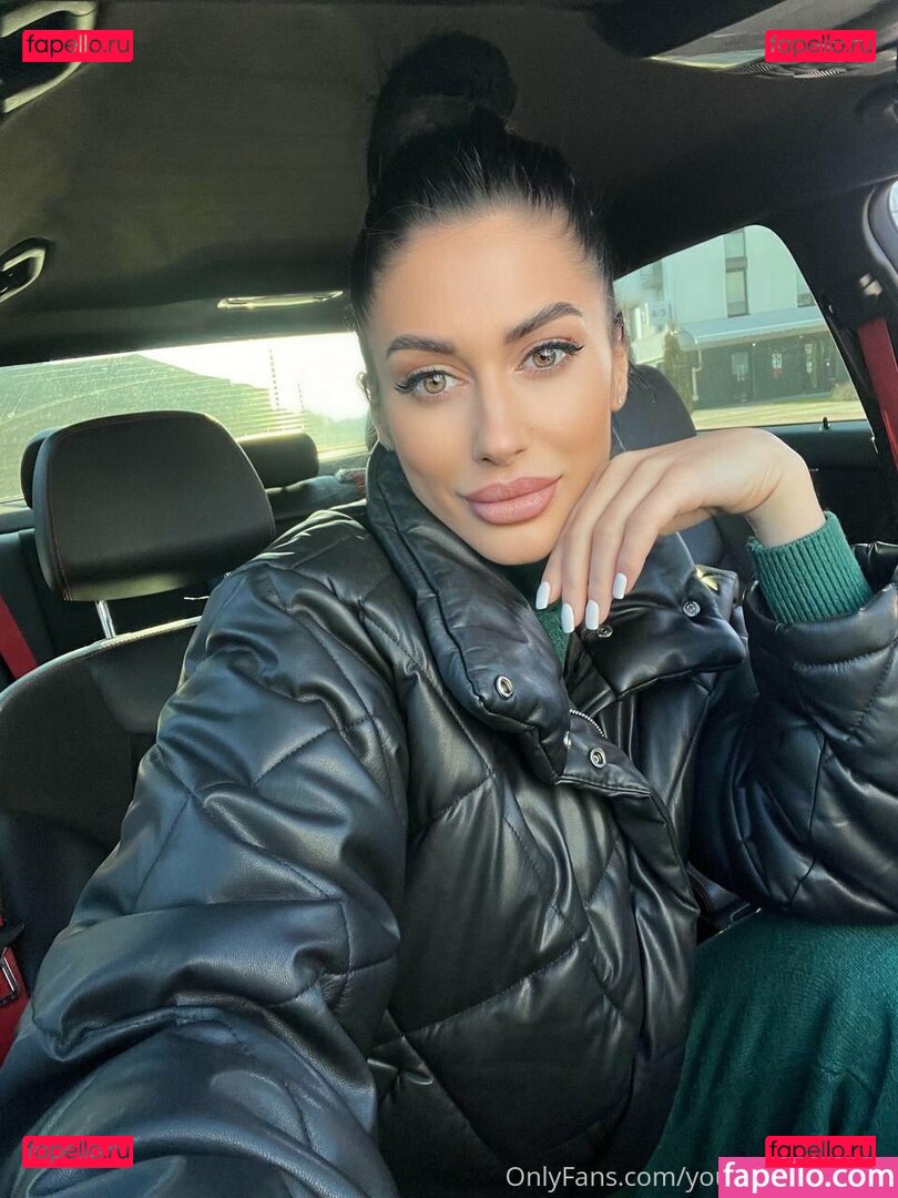 mari.mis / mis.mari726829 Onlyfans Photo Gallery 