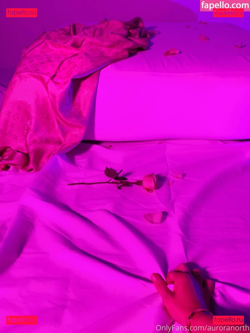 auroranorth / itsauroranorth Onlyfans Photo Gallery 