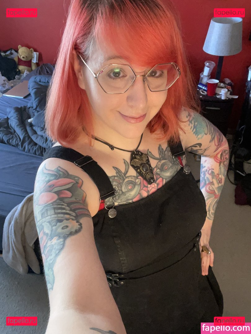 PushingUpRoses / https: / pushinuproses / roseanders Onlyfans Photo Gallery 