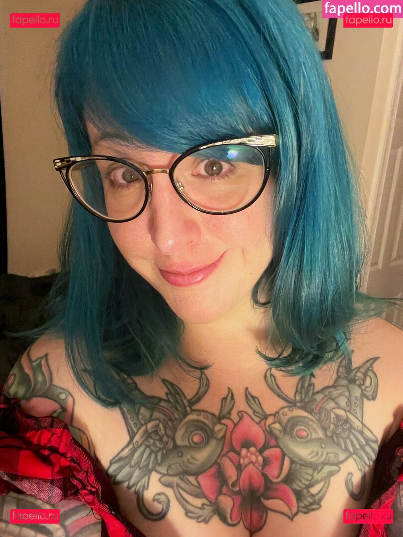 PushingUpRoses / https: / pushinuproses / roseanders Onlyfans Photo Gallery 