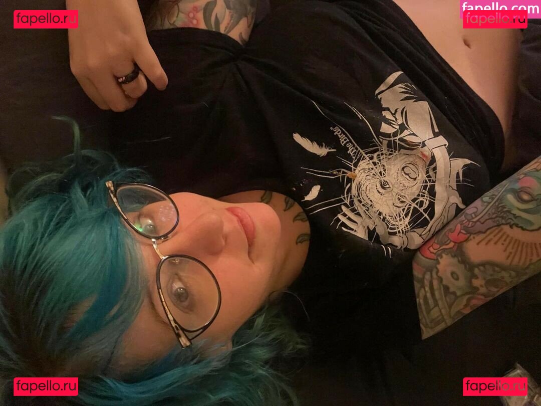 PushingUpRoses / https: / pushinuproses / roseanders Onlyfans Photo Gallery 