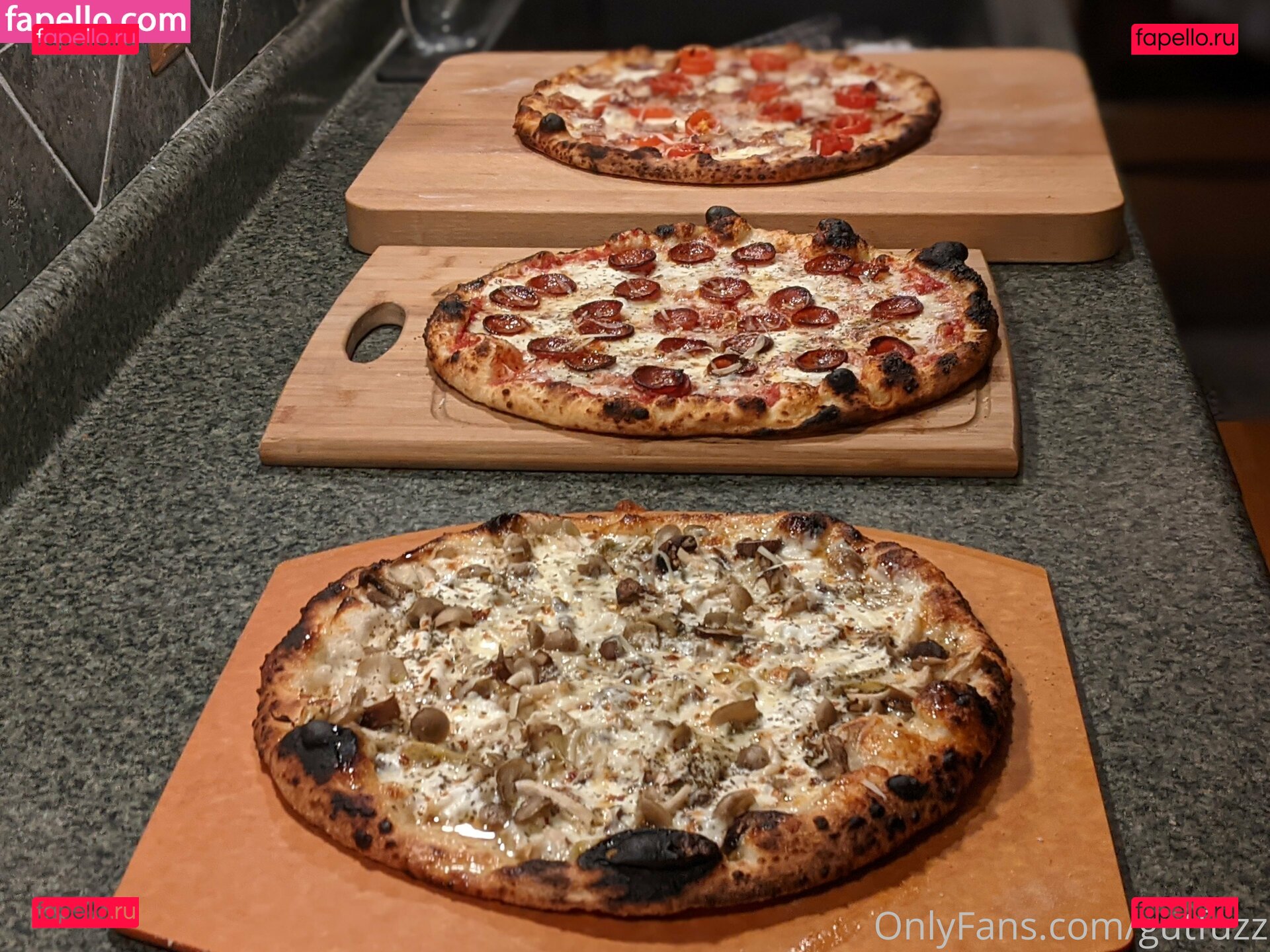 gutchan / gutfuzz Onlyfans Photo Gallery 