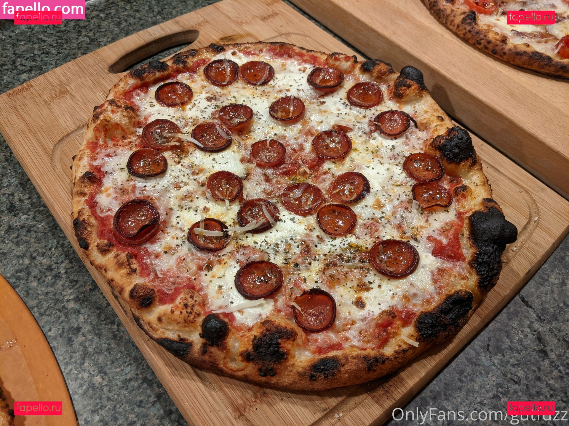 gutchan / gutfuzz Onlyfans Photo Gallery 