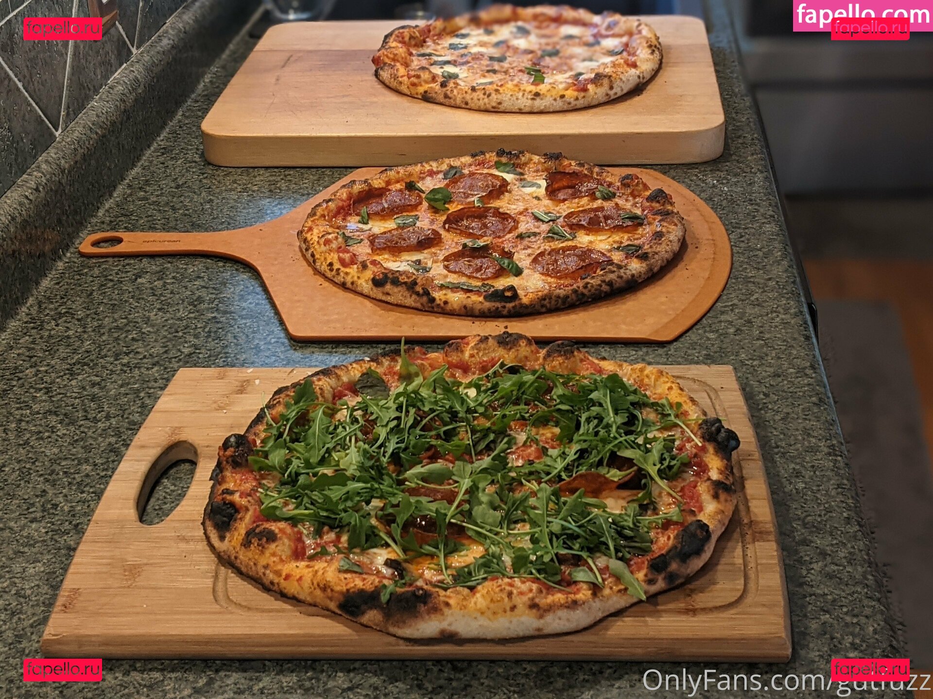 gutchan / gutfuzz Onlyfans Photo Gallery 