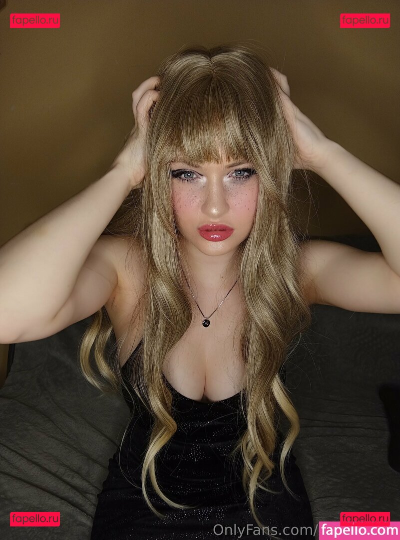 catrisemae Onlyfans Photo Gallery 