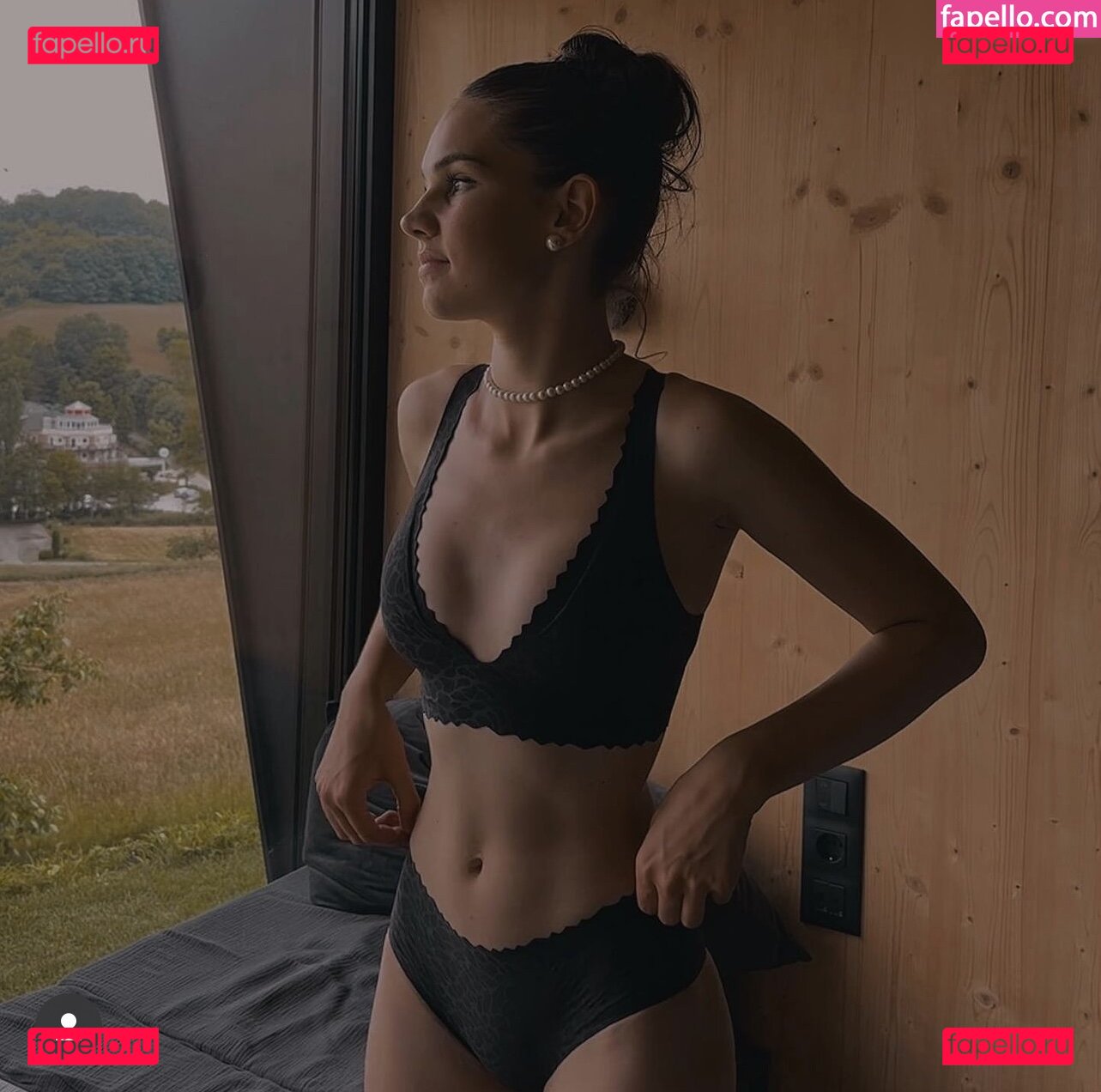 Laura Marie Soons / lauramariesoons Onlyfans Photo Gallery 