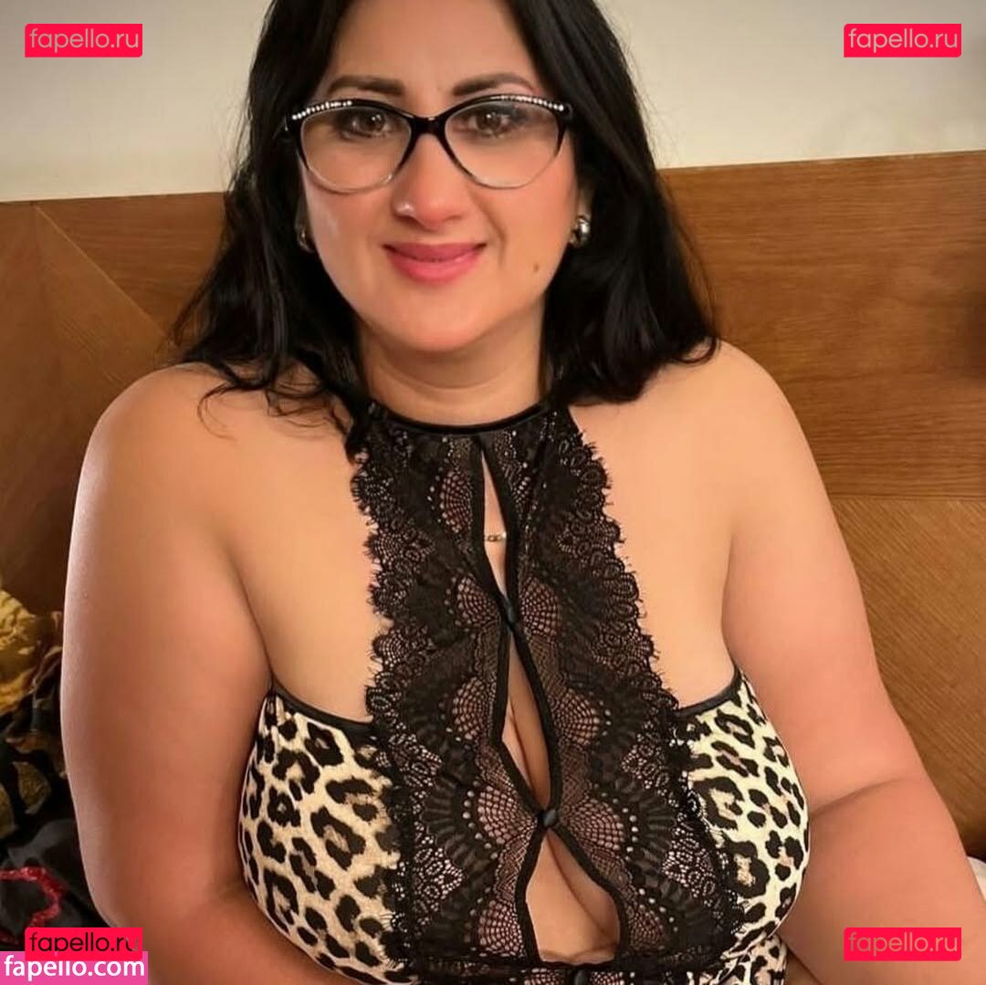 Sissy Peppo / Sissymycurvers / sissypeppo Onlyfans Photo Gallery 