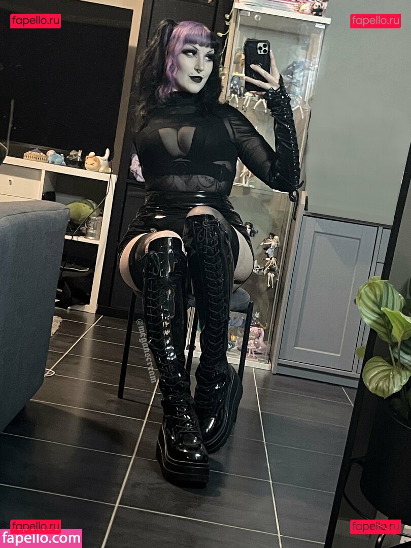 meganscream Onlyfans Photo Gallery 