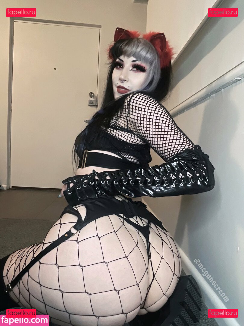 meganscream Onlyfans Photo Gallery 