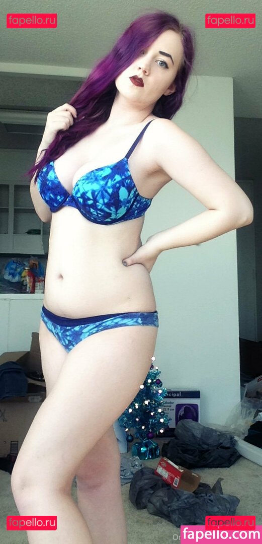 temptycam / temptyva Onlyfans Photo Gallery 