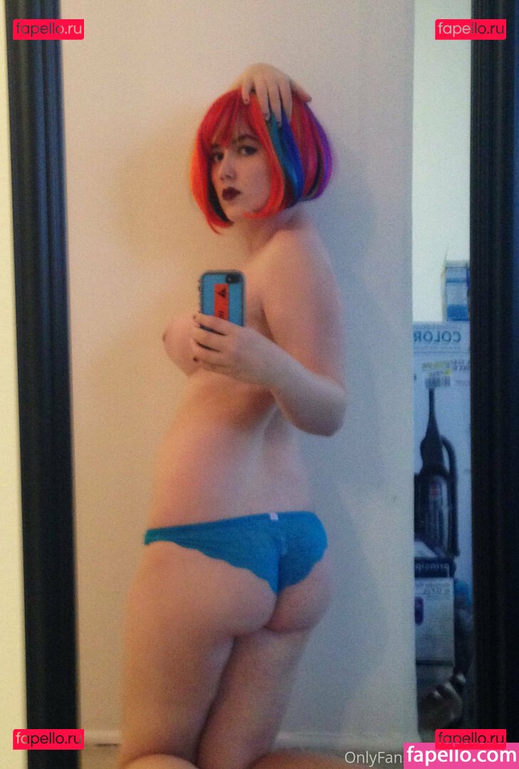 temptycam / temptyva Onlyfans Photo Gallery 