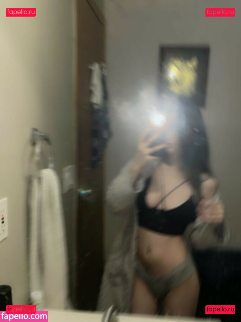 Brooke Lush / _.brooke13 / stoner._.bby420 / stoner.bby420 Onlyfans Photo Gallery 