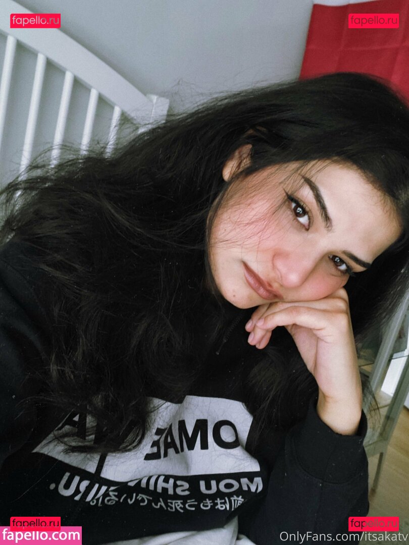 itsakatv Onlyfans Photo Gallery 