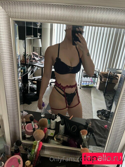 rukia.bt / rukiabrat Onlyfans Photo Gallery 