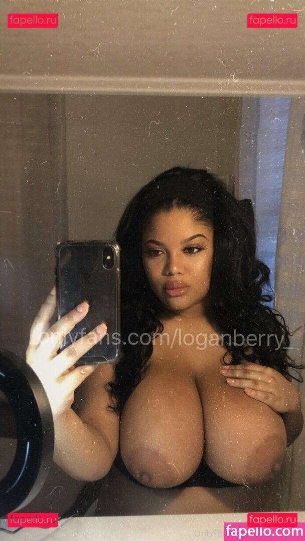 logan.berry_ / loganberry_ Onlyfans Photo Gallery 