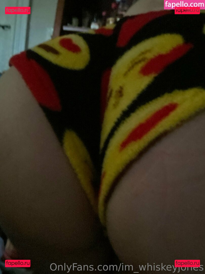 iamwhiskeyofficial / im_whiskeyjones Onlyfans Photo Gallery 