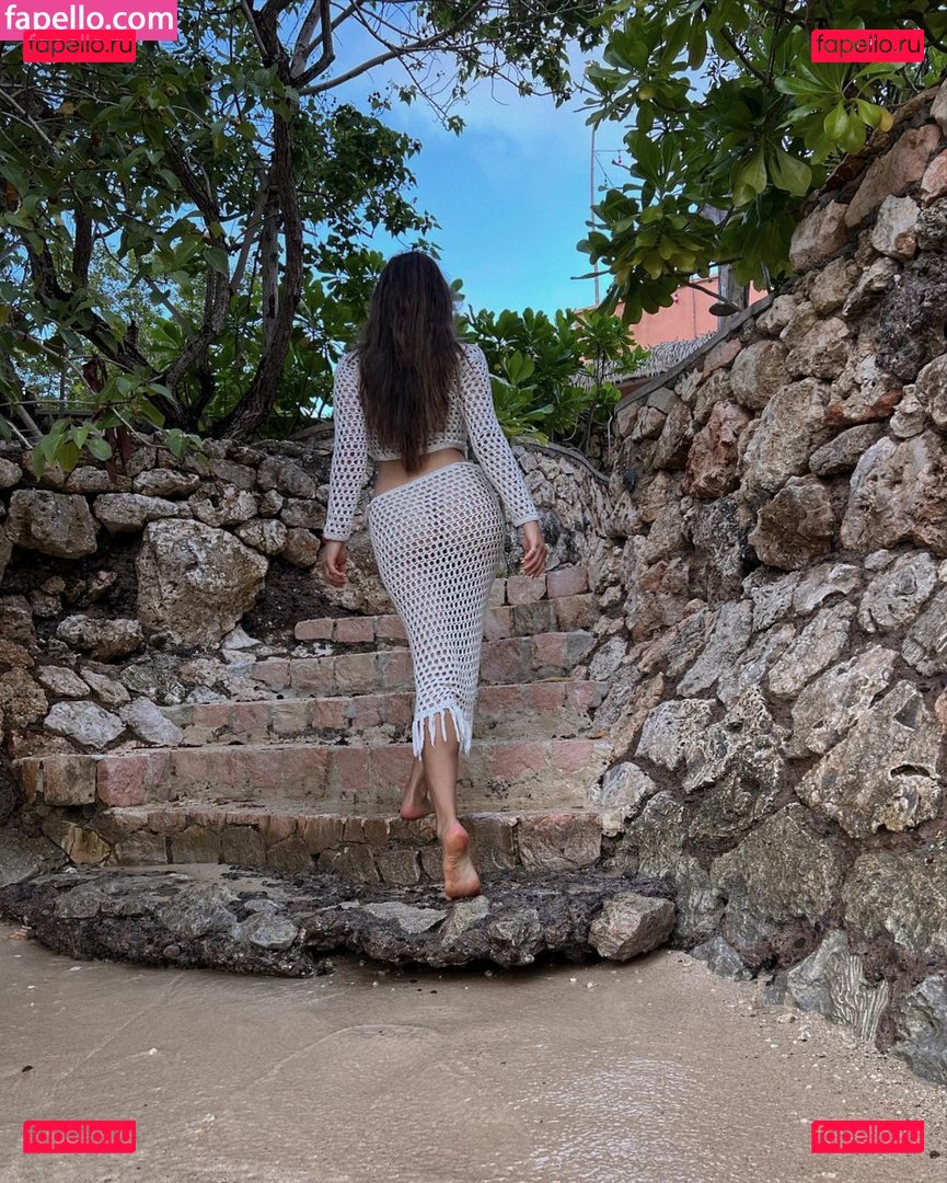 OfficialShayMitchell / Shay Mitchell / shaymitchell Onlyfans Photo Gallery 