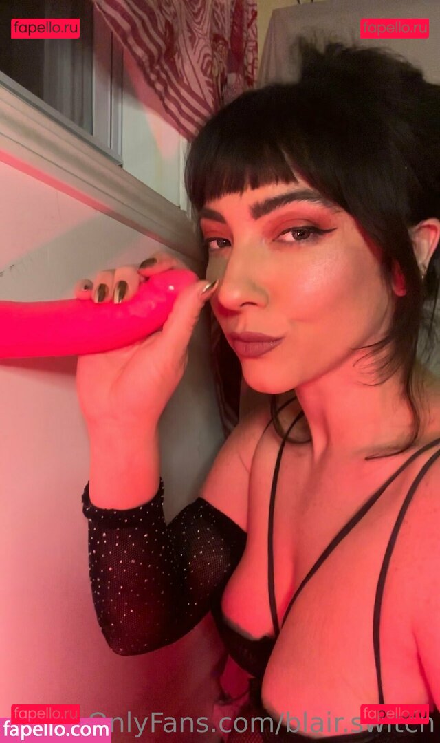 Blair_switch / blair.switch Onlyfans Photo Gallery 