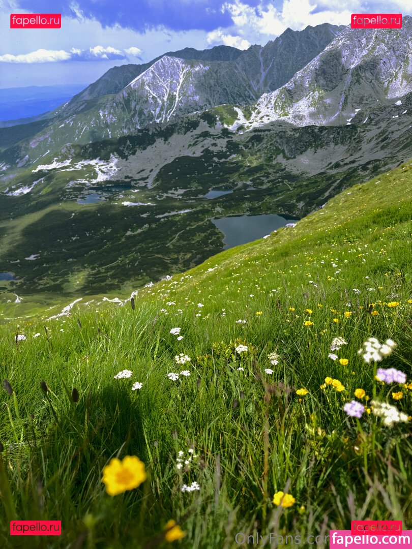 jaane_18 Onlyfans Photo Gallery 