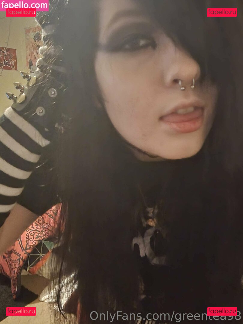 greentea1998 / greentea98 Onlyfans Photo Gallery 