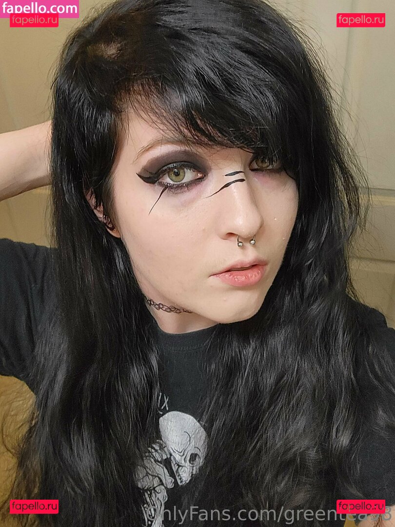 greentea1998 / greentea98 Onlyfans Photo Gallery 